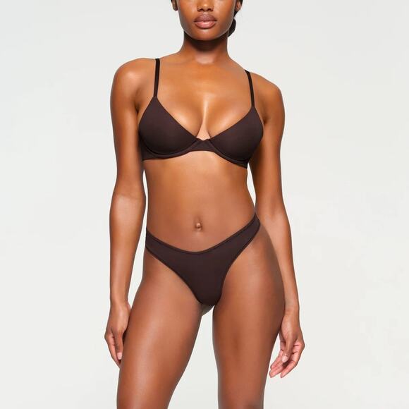 NWT Skims Fits Everybody Scoop Plunge Bra Espresso 44DD Brown - Picture 5 of 5